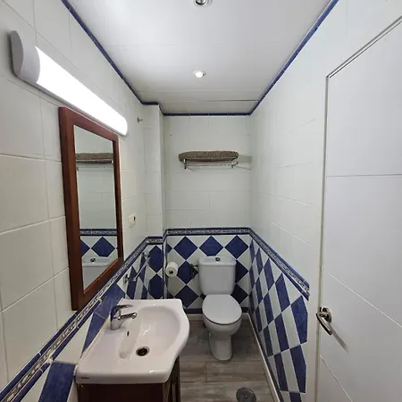 Charming With Terrace And Sun Malaga