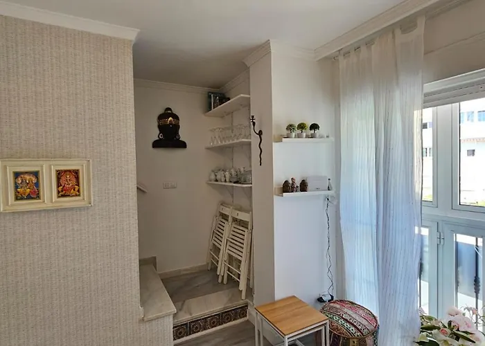 Charming With Terrace And Sun Apartment *